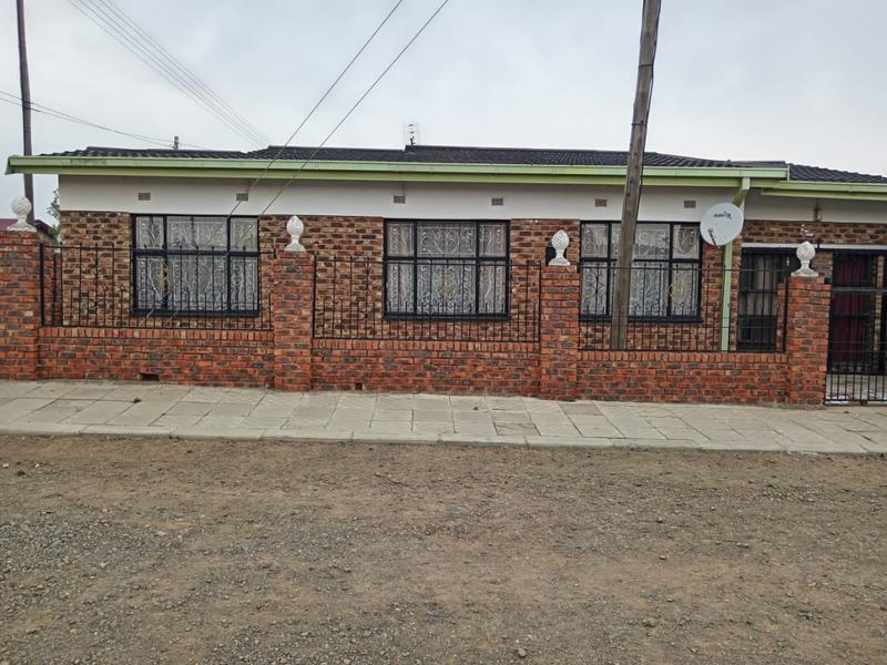 4 Bedroom Property for Sale in Kroonstad Free State